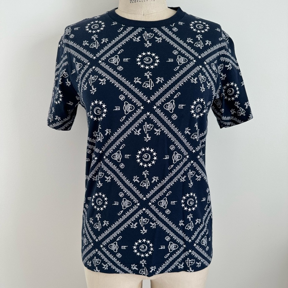 Uniqlo x Disney woody bandana tee